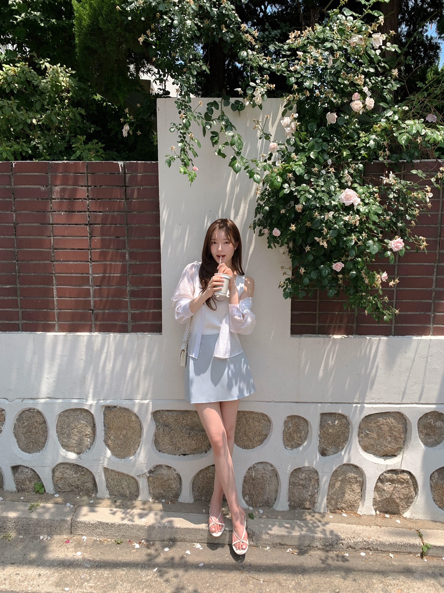 1760963017 229 Mac chan vay 5 ngay 1 tuan toi tim ra