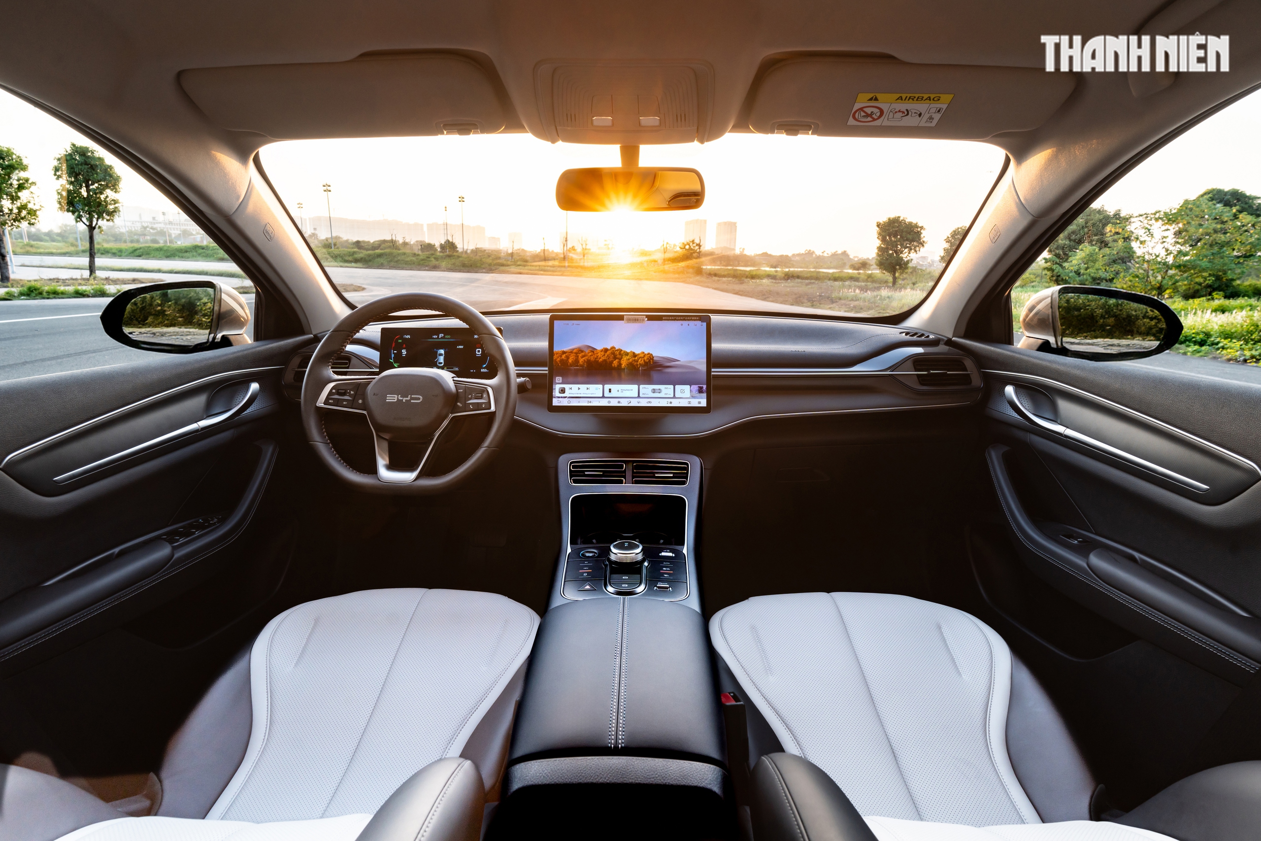 BYD Seal 5 có gì để hấp dẫn khách hàng Việt Nam vốn đang 'chán' xe sedan? - Ảnh 8.