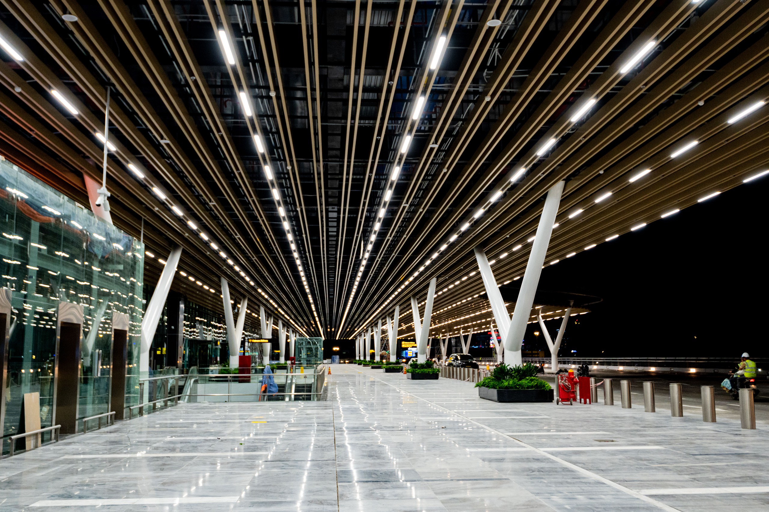 Cận cảnh nhà ga T3 Tân Sơn Nhất và những lưu ý quan trọng - Ảnh 5.