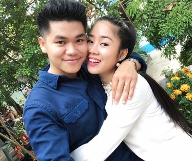 Lê Phương và Trung Kiên chênh lệch 7 tuổi nhưng ngoại hình vẫn vô cùng đẹp đôi.