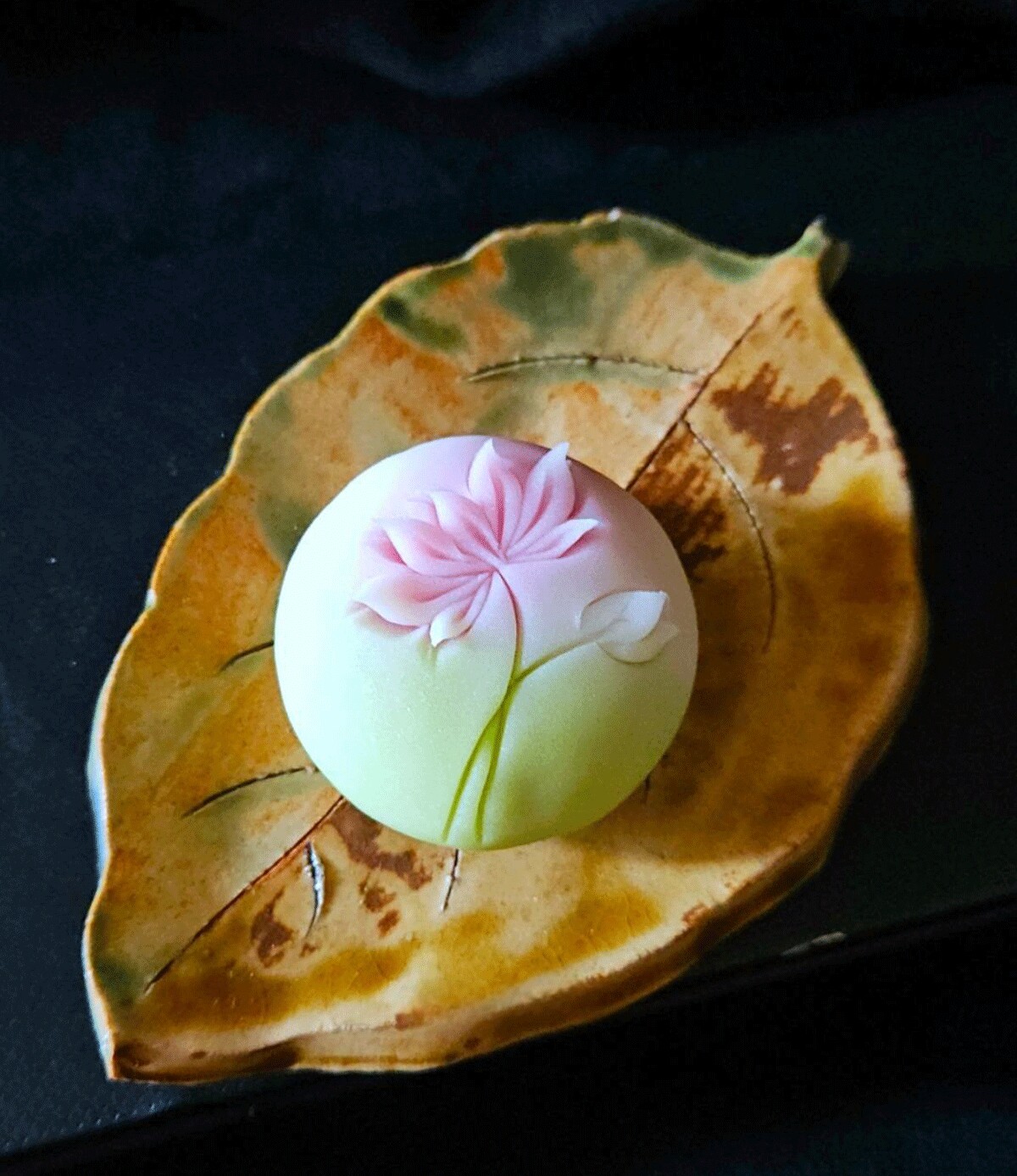 Bỏ văn phòng về bếp, 8X say mê tạo ra những chiếc bánh Nhật mang hương vị Việt đẹp hoa mắt chẳng nỡ ăn - 11