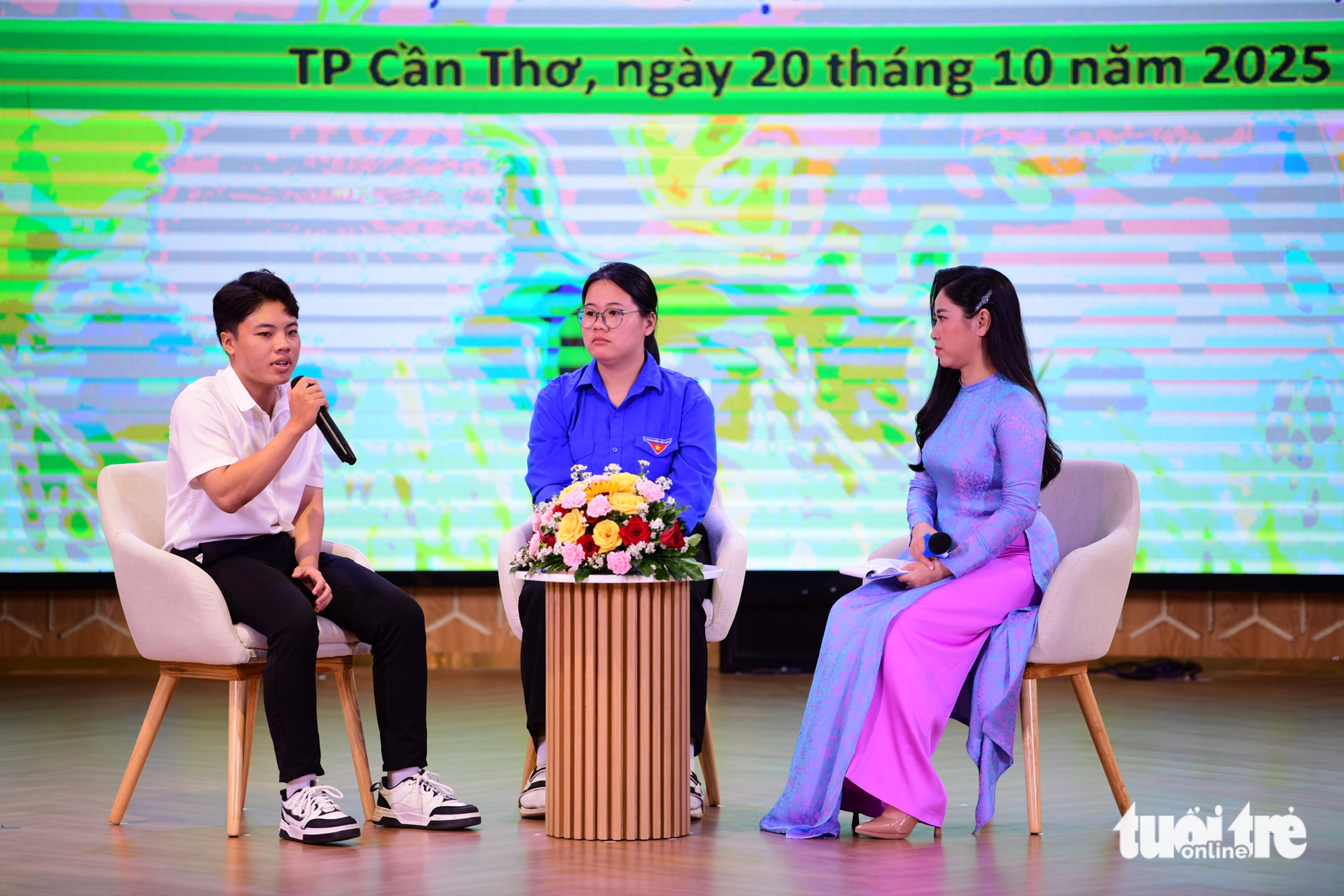 TIẾP SỨC ĐẾN TRƯỜNG - Ảnh 3.
