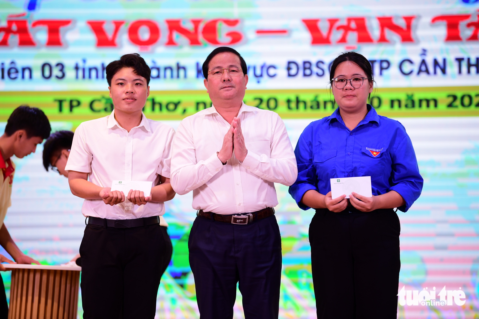 TIẾP SỨC ĐẾN TRƯỜNG - Ảnh 5.