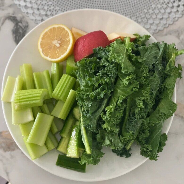 Các loại rau quả này chứa nhiều vitamin, khoáng chất và chất chống oxy hóa, giúp cơ thể khỏe đẹp từ bên trong.