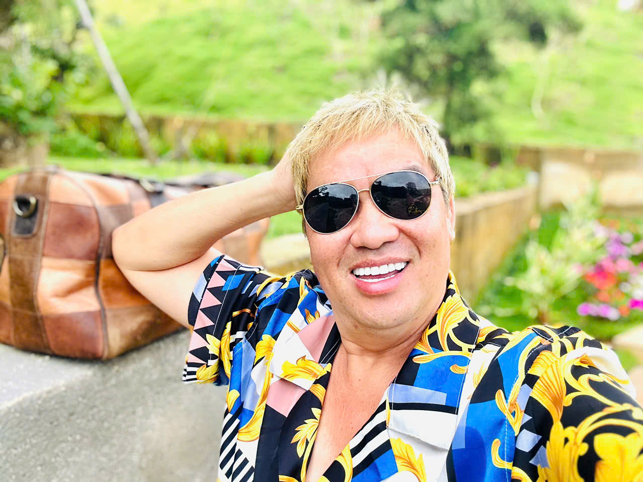 Nam nghệ sĩ vừa đậu thủ khoa đầu vào Tiến sĩ: "Tôi học không để lên chức, lên lương nên rất thoải mái" - Ảnh 4.