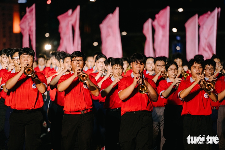diễu hành - Ảnh 8.