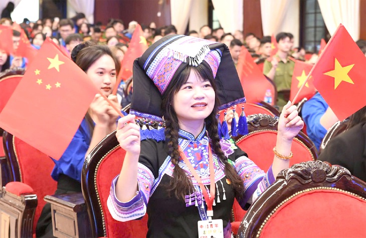 Việt - Trung - Ảnh 2.