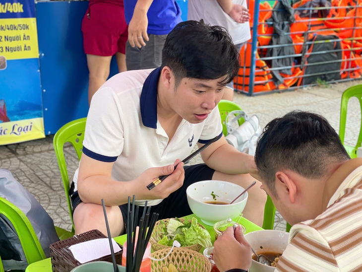 mì tôm mực - Ảnh 10.