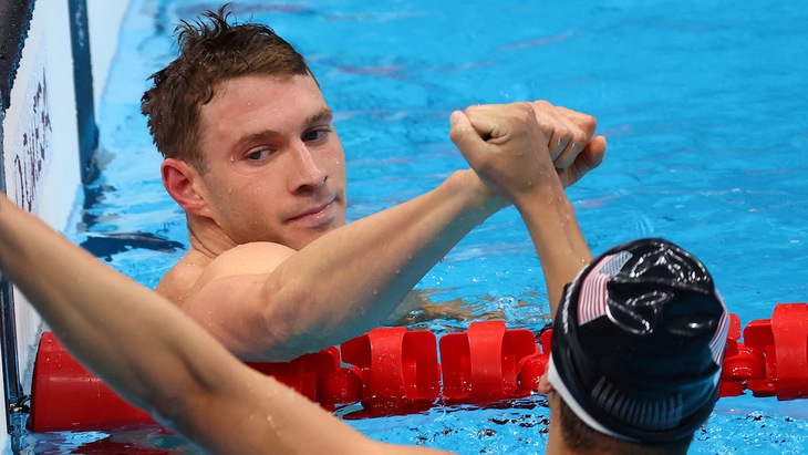 Vì sao trend ăn mì tôm mực lại hot ở biển Đà Nẵng? - Ảnh 12.