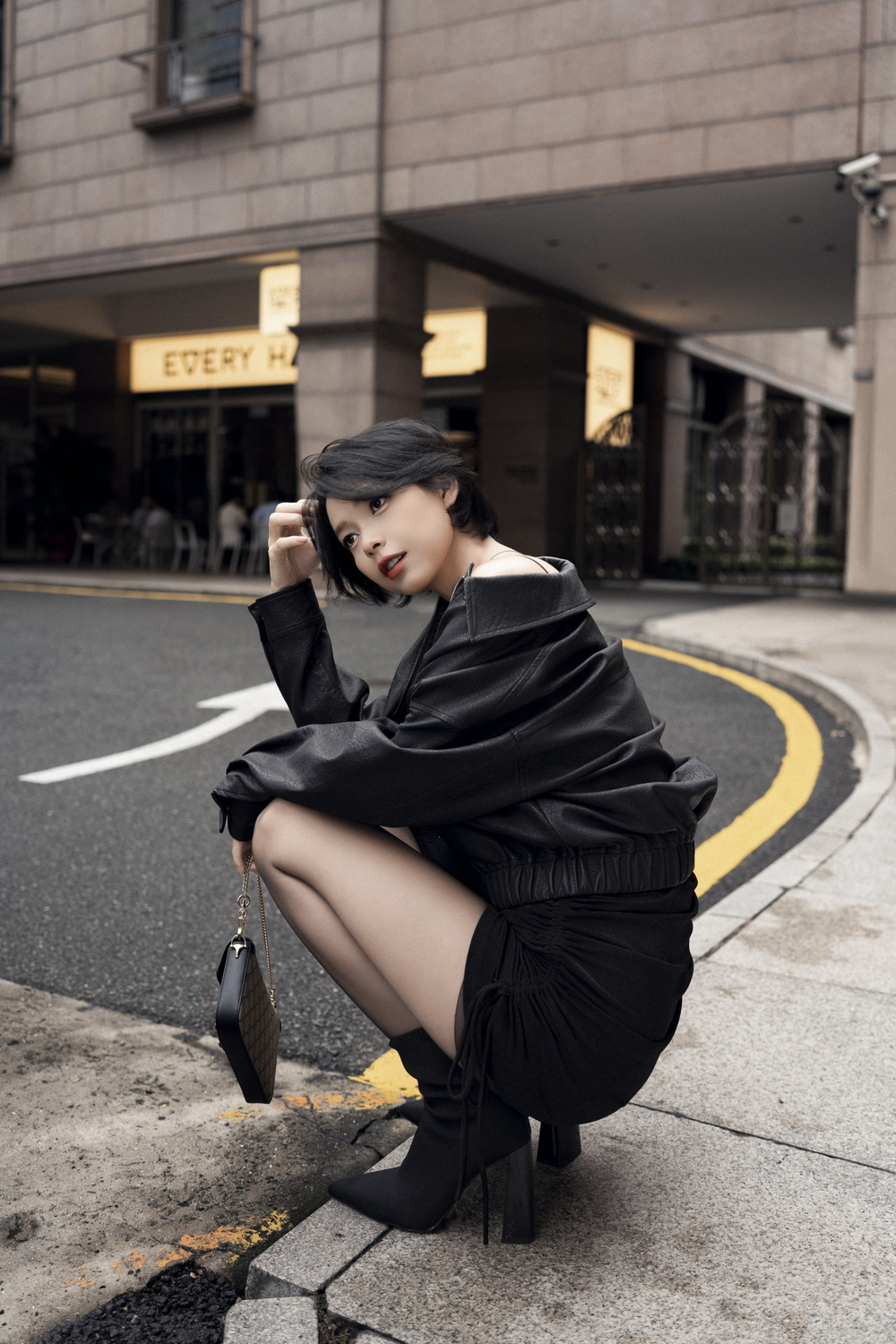 Sức hút của "Tử chiến trên không" qua chia sẻ của diễn viên Xuân Văn 3 - Tin sao Viet - Tin tuc sao Viet - Scandal sao Viet - Tin tuc cua Sao - Tin cua Sao