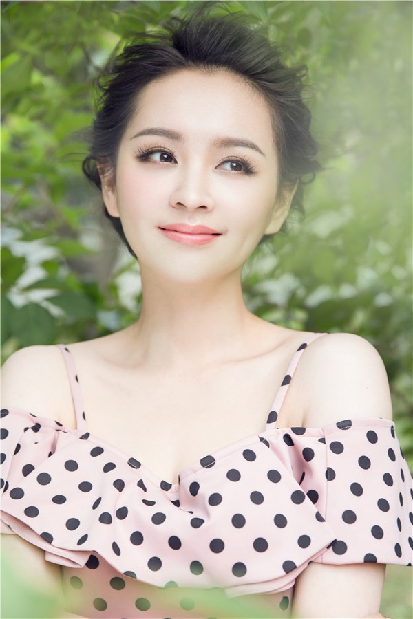 Nữ diễn viên ly thân với chồng CEO vì 6 con chó cưng- Ảnh 4. Nữ diễn viên ly thân với chồng CEO vì 6 con chó cưng- Ảnh 4.