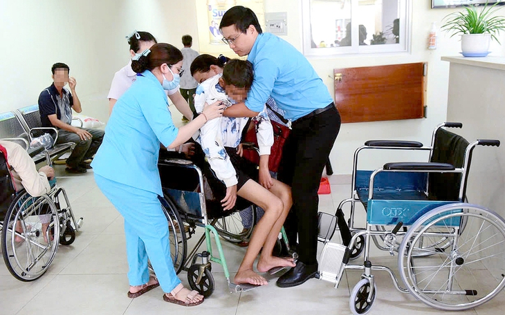 Công tác xã hội cần chuyên nghiệp mới hiệu quả - Ảnh 3.