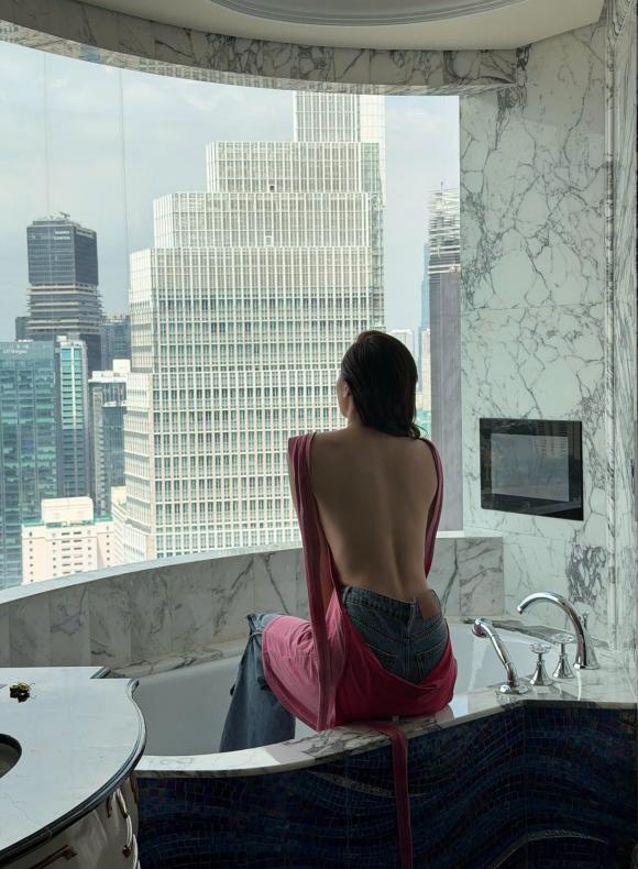 Sao Việt 22/10, tin sao việt mới nhất