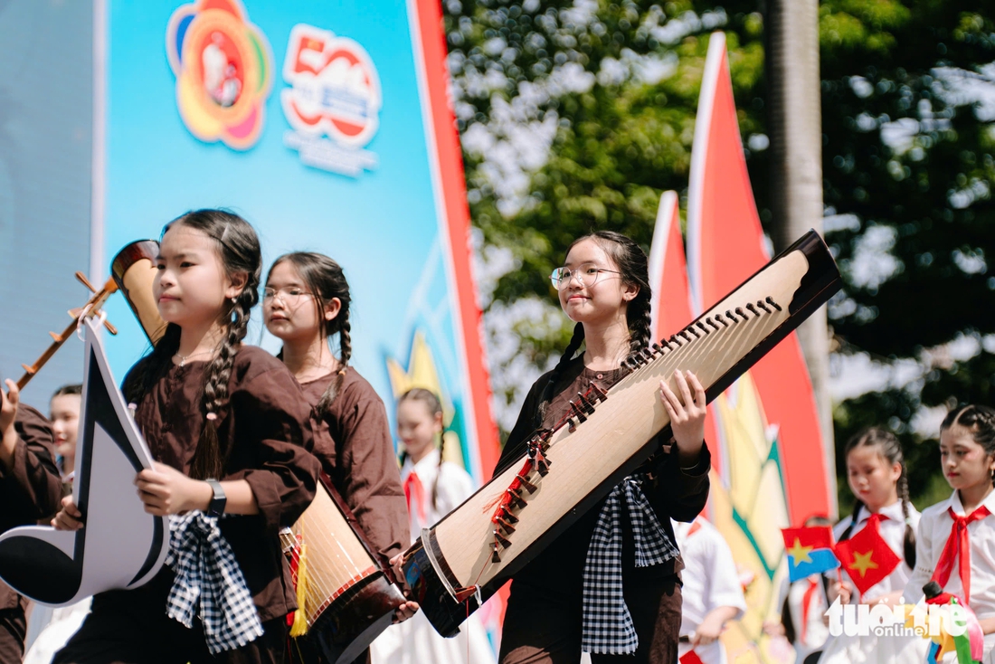 TP.HCM tuyên dương 500 cháu ngoan Bác Hồ - Ảnh 2.