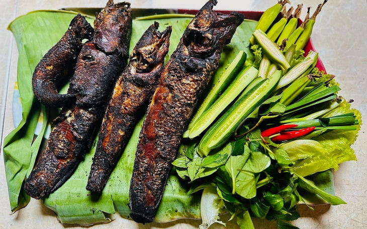 Những người bán tuổi thơ ở TP.HCM - Ảnh 6.