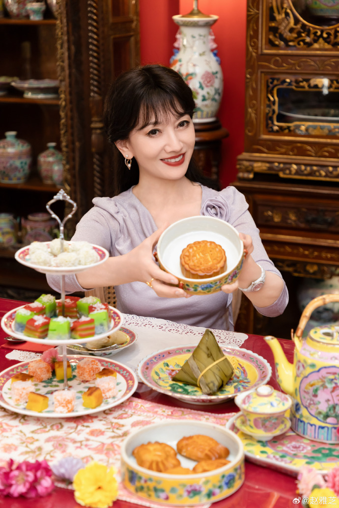 33 năm qua chưa thấy ai trẻ mãi không già như mỹ nhân này: Đẹp sang hết phần thiên hạ, chuẩn tinh hoa hội tụ - Ảnh 6.