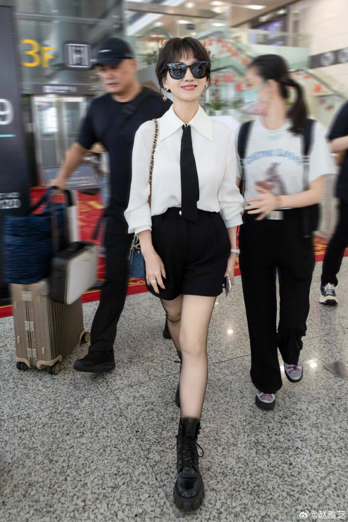 33 năm qua chưa thấy ai trẻ mãi không già như mỹ nhân này: Đẹp sang hết phần thiên hạ, chuẩn tinh hoa hội tụ - Ảnh 7.