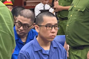 4 anh em Huỳnh Long Nhu trong đường dây đánh bạc 88.000 tỉ đồng lãnh án