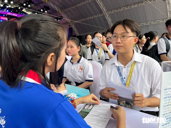 thực tập sinh - Ảnh 3.