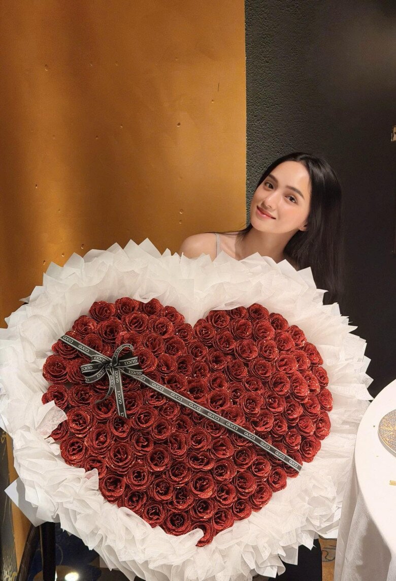 Sao Việt 24h: Hé lộ rạp cưới amp;#34;siêu khủngamp;#34; của Hoa hậu Đỗ Hà và chồng thiếu gia trước giờ G, khung cảnh như cổ tích - 15