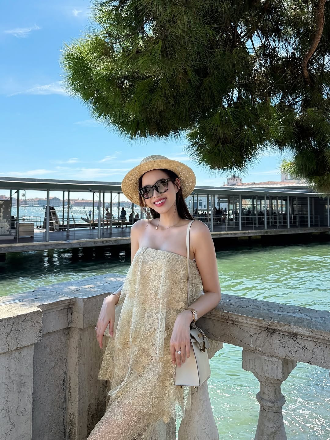 Vạn vật đều thua cô dâu nghìn tỉ Đỗ Hà- Ảnh 7. Vạn vật đều thua cô dâu nghìn tỉ Đỗ Hà- Ảnh 7.