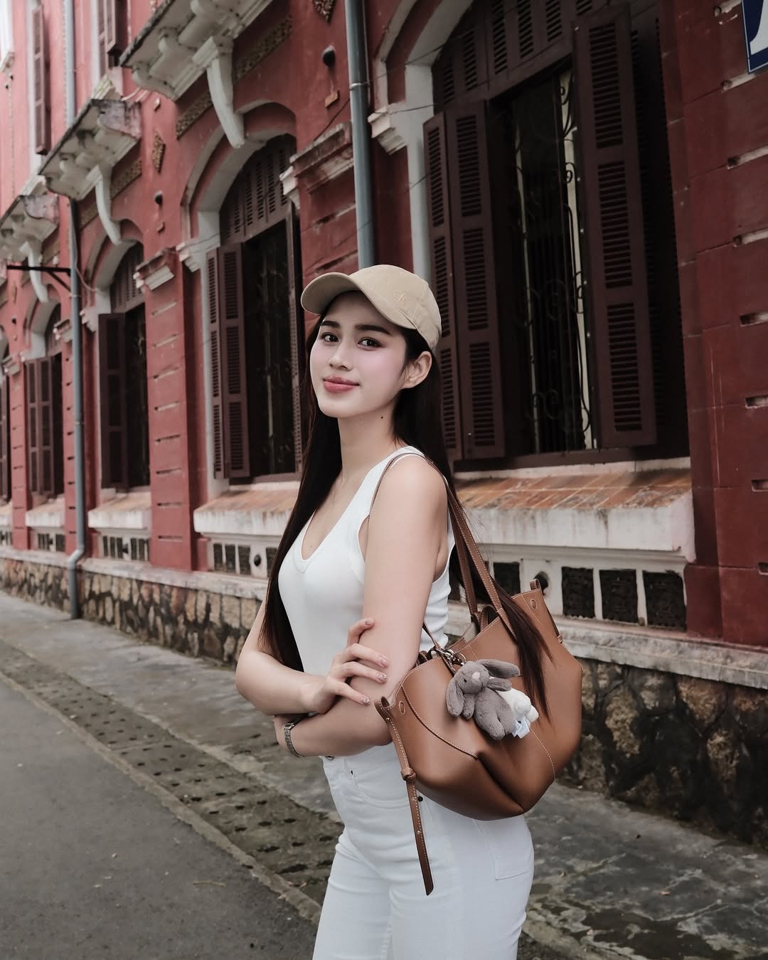 Vạn vật đều thua cô dâu nghìn tỉ Đỗ Hà- Ảnh 10. Vạn vật đều thua cô dâu nghìn tỉ Đỗ Hà- Ảnh 10.