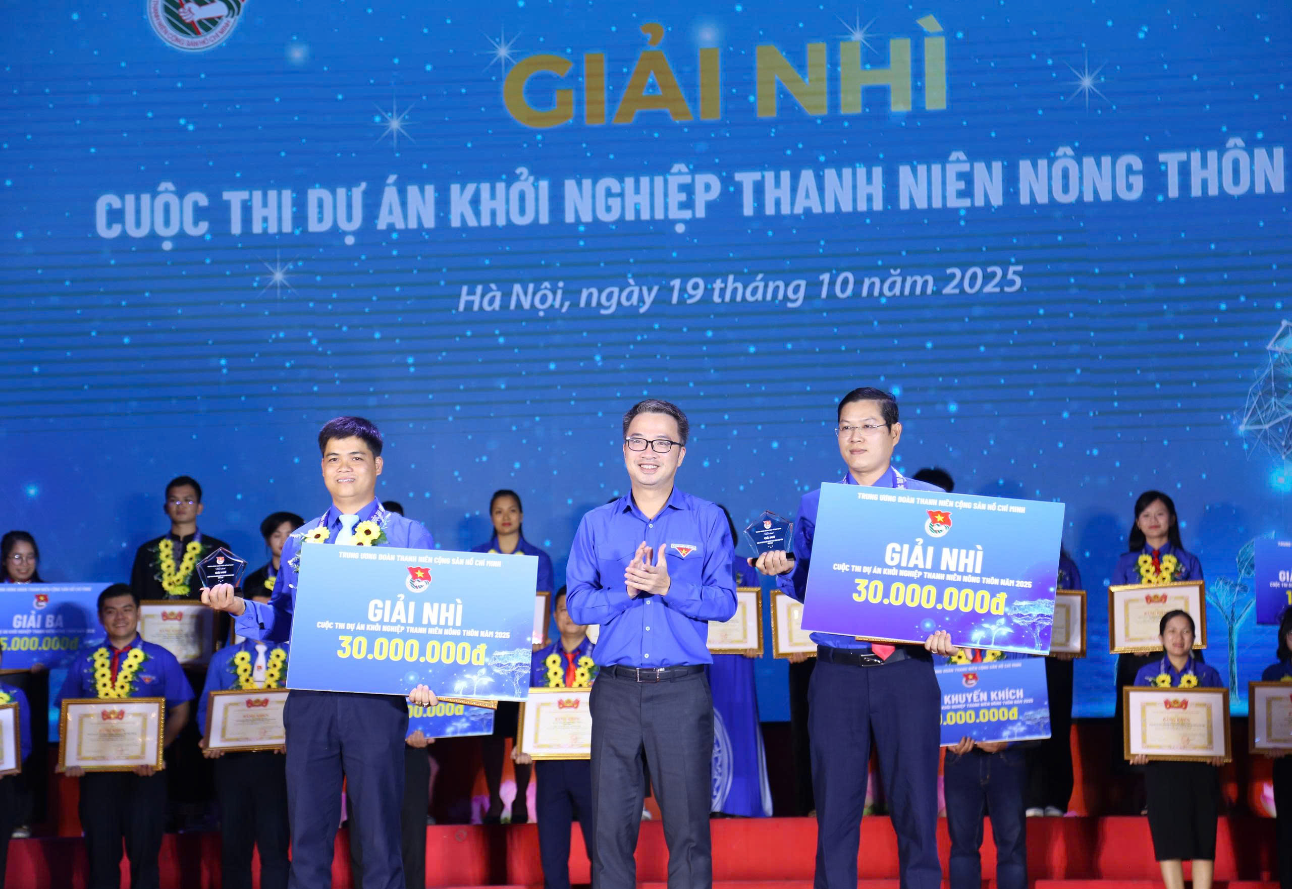 Chàng trai xuất khẩu món ăn dân dã đoạt giải nhất cuộc thi Dự án khởi nghiệp thanh niên nông thôn 3 Chàng trai xuất khẩu món ăn dân dã đoạt giải nhất cuộc thi Dự án khởi nghiệp thanh niên nông thôn - Ảnh 3.