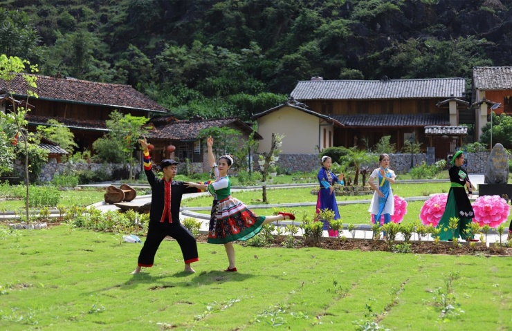 Ngôi làng H'mông Pả Vi đẹp như phim trường - 6