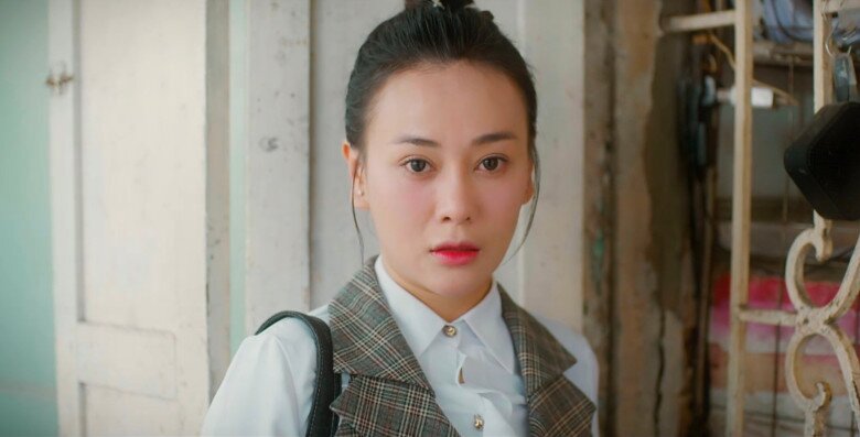 Gió Ngang Khoảng Trời Xanh: amp;#34;Tổng tài du thuyềnamp;#34; bị chê mặc quần của bà, Phương Oanh - Doãn Quốc Đam amp;#34;cưa sừngamp;#34; làm sinh viên - 3