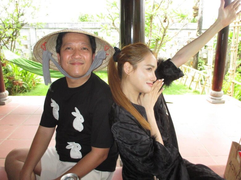 Nữ diễn viên được ông xã yêu chiều hết mực.