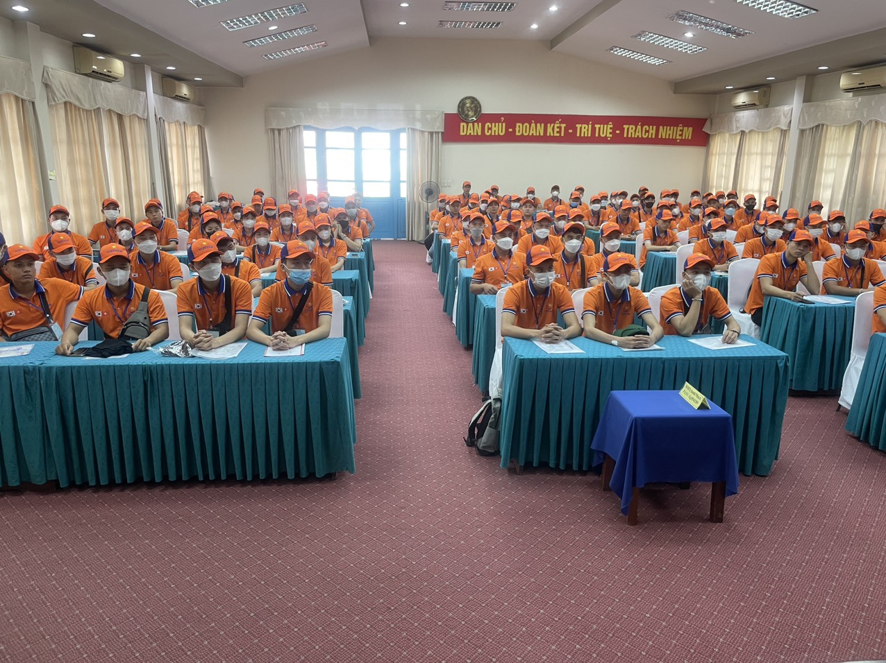 Tuyển lao động sang Hàn Quốc làm việc theo Chương trình EPS 2 Tuyển lao động sang Hàn Quốc làm việc theo Chương trình EPS - Ảnh 2.