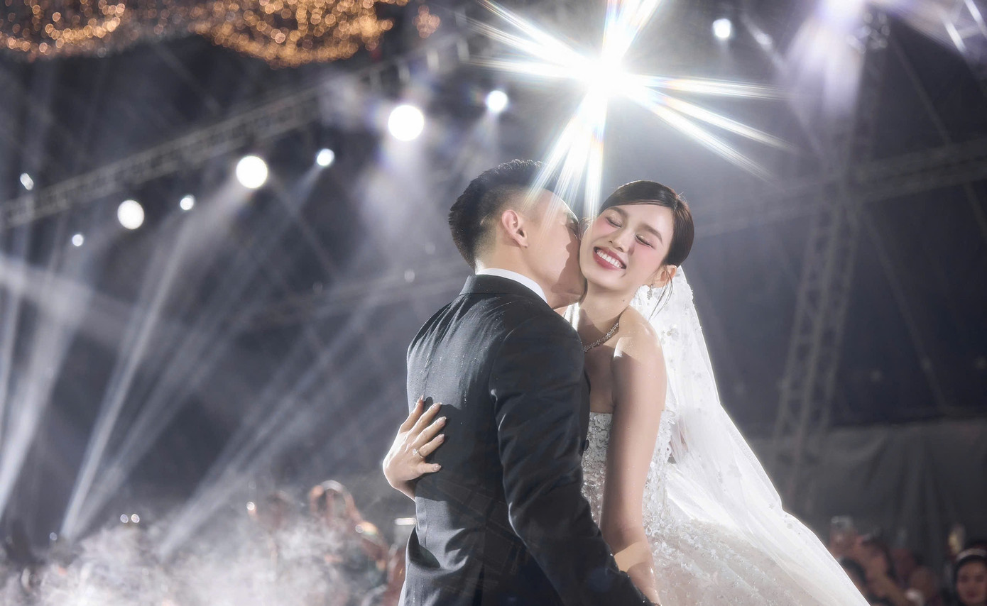 Toàn cảnh đám cưới từ 6h sáng tới đêm khuya của Hoa hậu Đỗ Thị Hà - Ảnh 5.