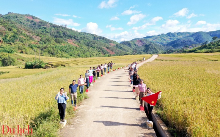 Di sản ruộng bậc thang độc đáo hấp dẫn du khách đến với Măng Ri - 18