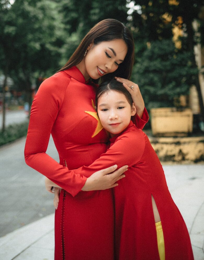 Hà Anh bày tỏ niềm hạnh phúc mỗi khi chia sẻ về ái nữ.