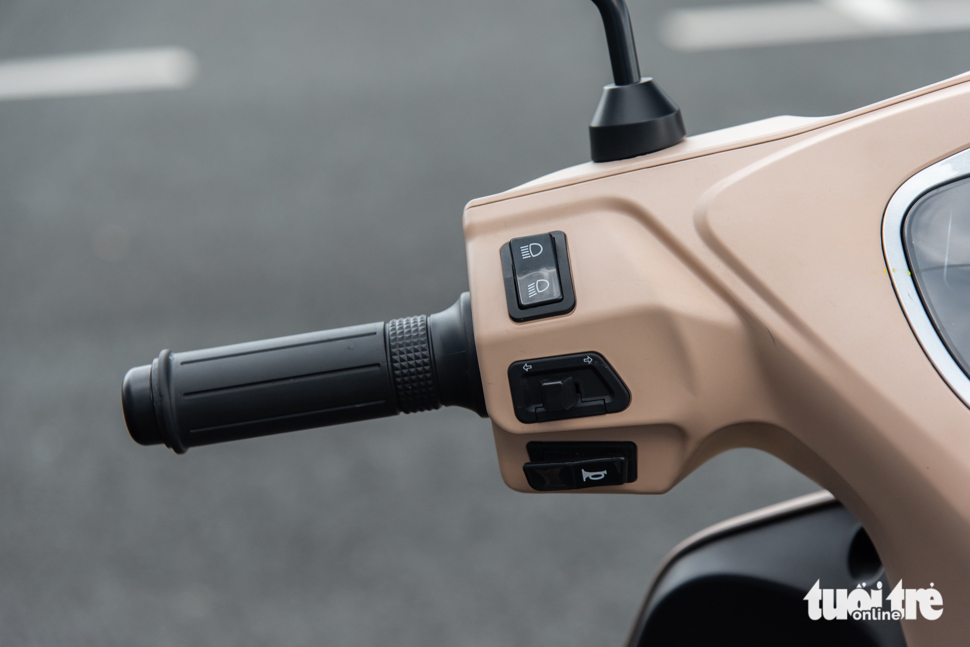 VinFast Feliz - Ảnh 6.