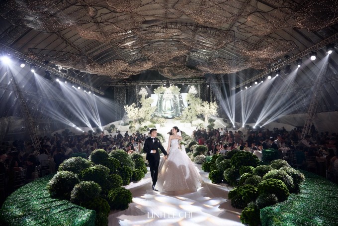 Không gian tiệc cưới của Đỗ Thị Hà. Ảnh: Linh Lê Chí