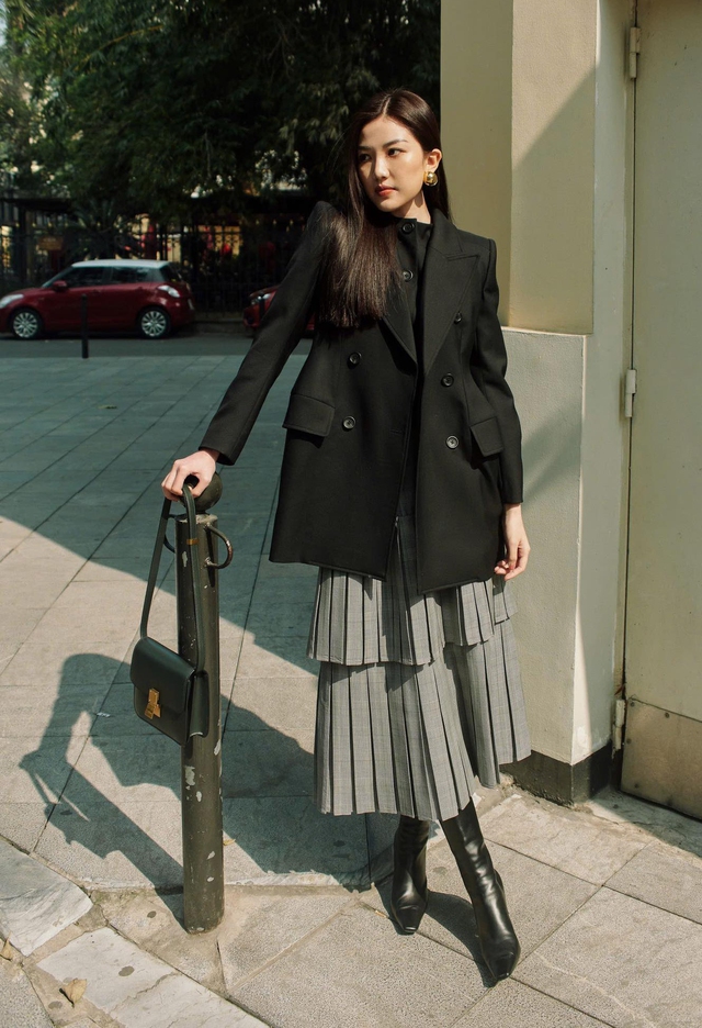 Cách diện chân váy dài chuẩn xu hướng thu đông 2025- Ảnh 3.