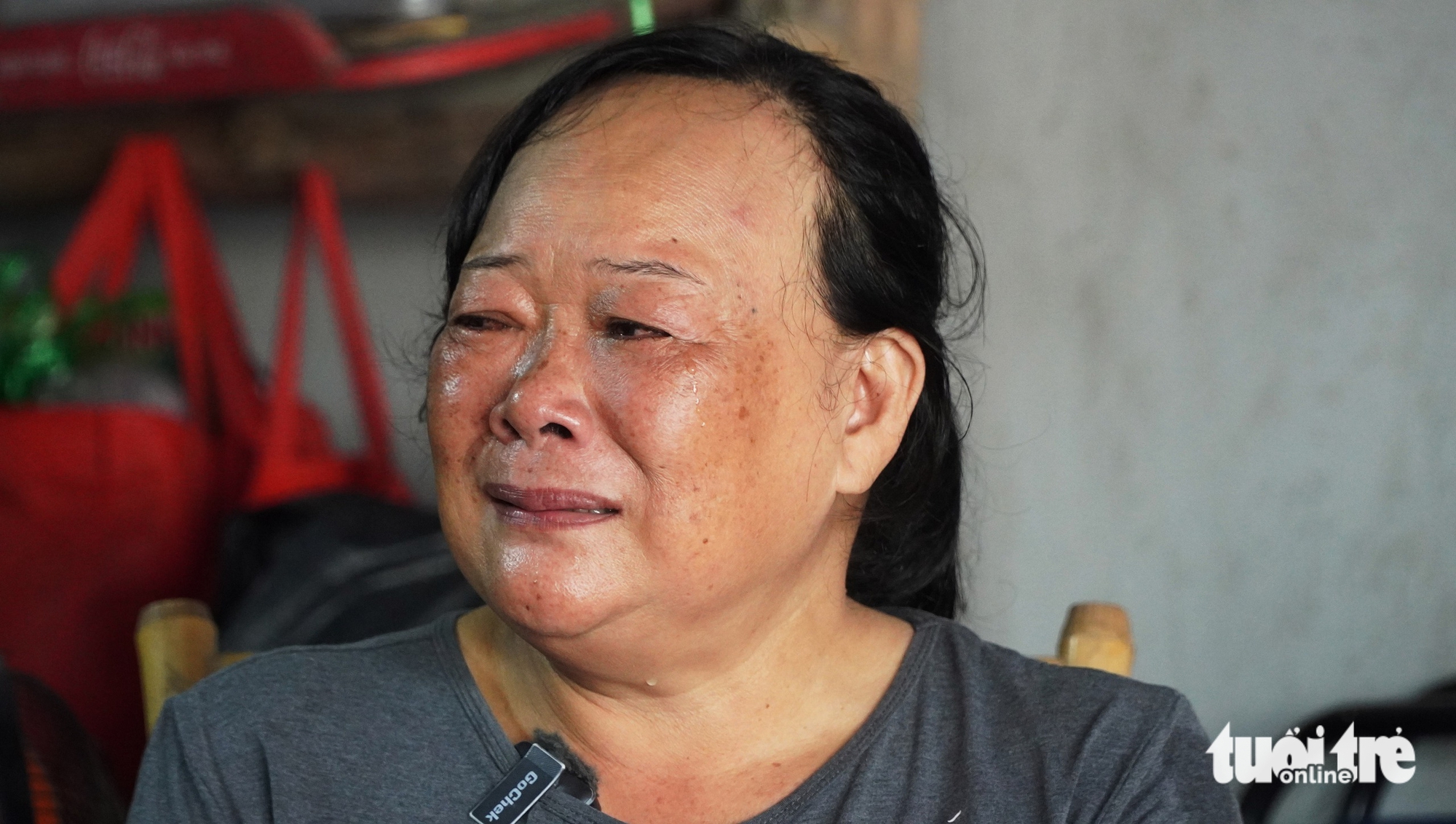 Không biết cha, mồ côi mẹ, nữ sinh Cà Mau ăn mỗi ngày 1 bữa, đậu ĐH Nông Lâm TP.HCM - Ảnh 2.