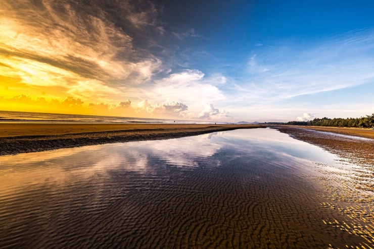 Bình minh lãng mạn bên bờ biển Hải Lĩnh