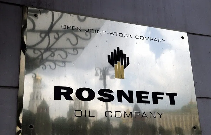Các biện pháp trừng phạt của Mỹ được áp dụng đối với hai tập đoàn dầu khí lớn nhất Nga là Rosneft và Lukoil. Ảnh: EPA 1119122.jpg