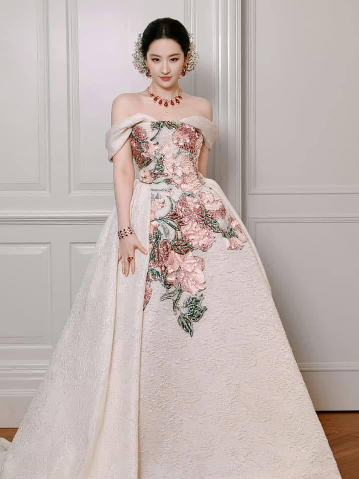 Đẳng cấp sau 1 thập kỷ của Lưu Diệc Phi- Ảnh 5.