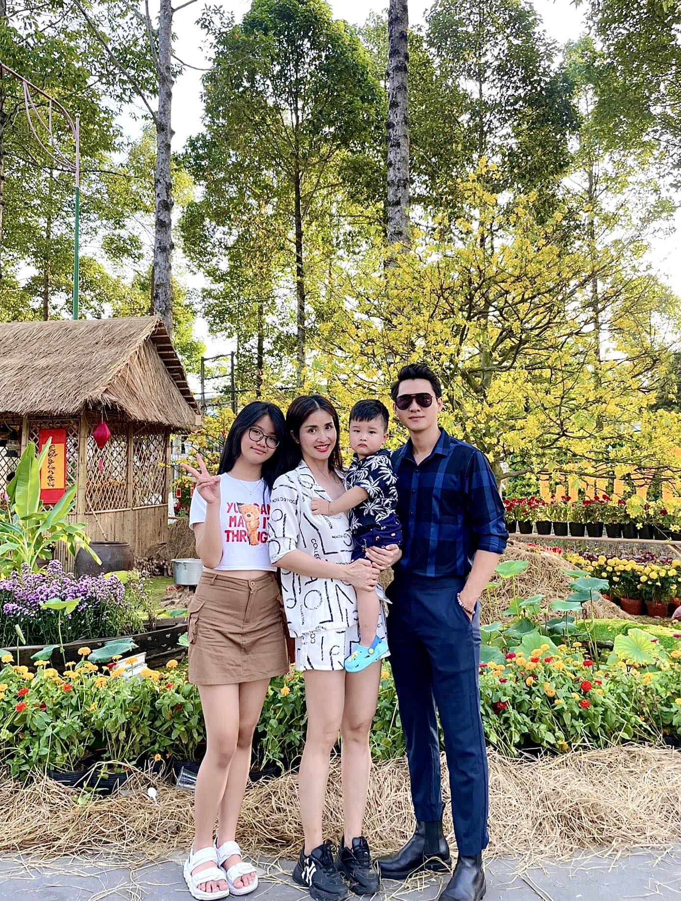 Nữ diễn viên được chồng cũ dặn "coi quen ai cho đàng hoàng", lấy chồng mới kém 9 tuổi cực cưng chiều - Ảnh 4.