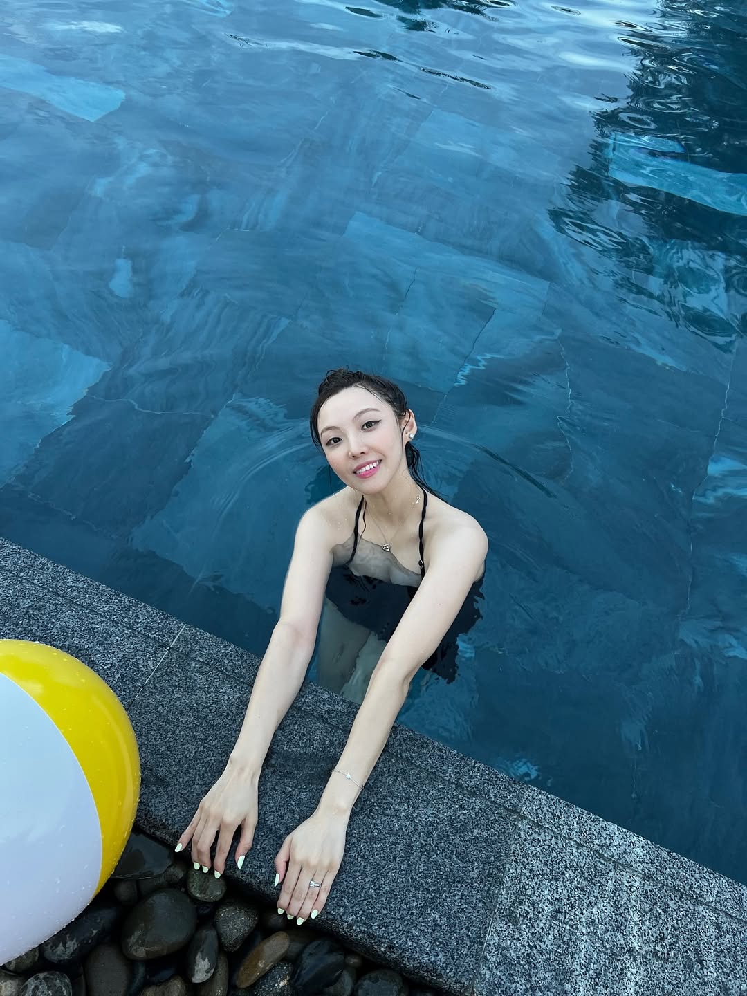 Min bị cô lập tại fan meeting, không ai thèm quan tâm- Ảnh 4.