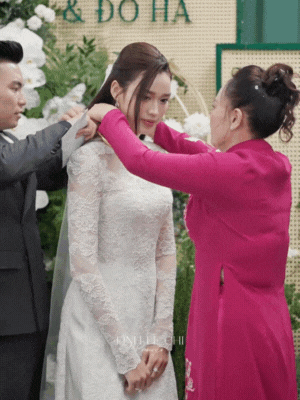 Chủ tịch tập đoàn Sơn Hải trao cho Hoa hậu Đỗ Hà 1 phong bì, bên trên có 4 chữ- Ảnh 3.