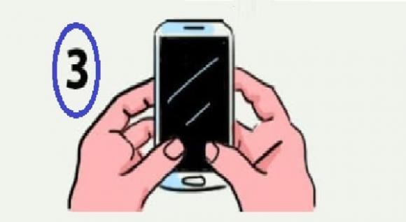 Cách cầm điện thoại nói lên tính cách , kiến thức