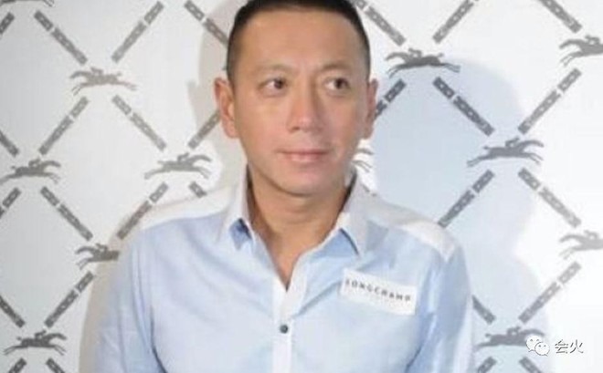 Bi kịch của ái nữ trùm sòng bạc Macau: Bỏ bạn trai để liên hôn, đau đớn bê quan tài khi tình cũ tự tử - Ảnh 8.