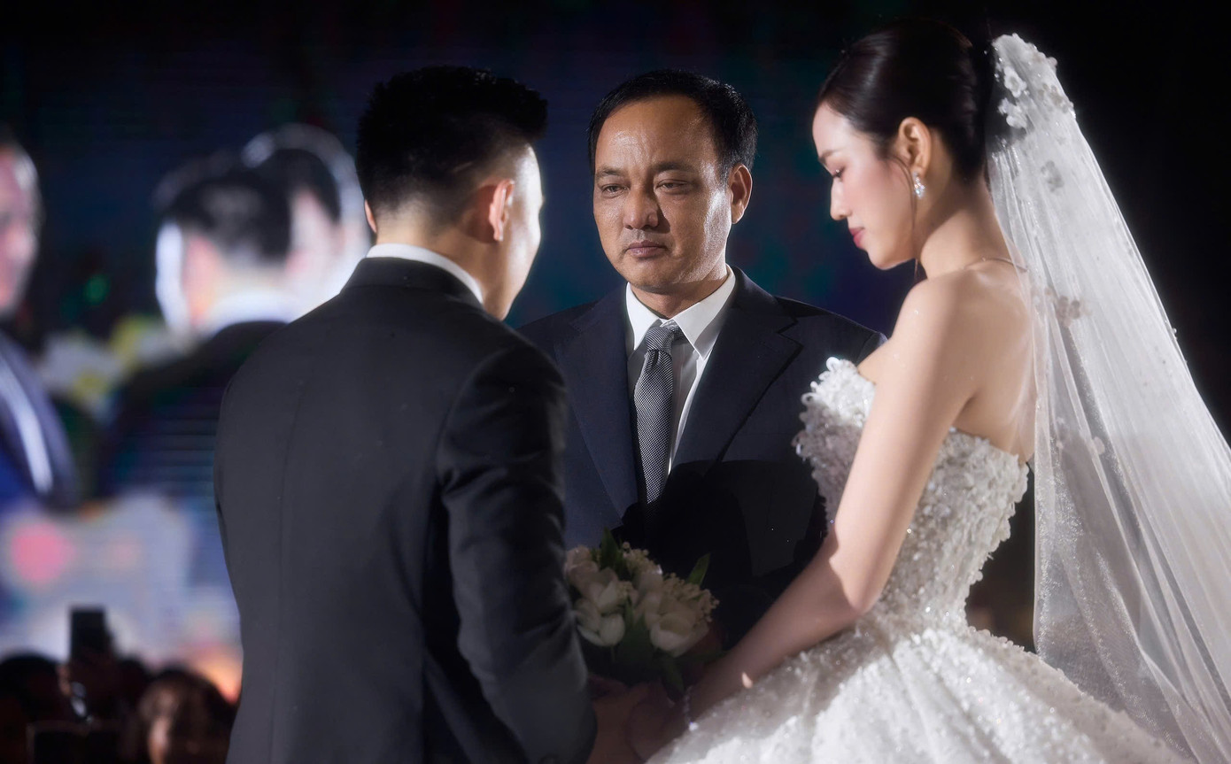 Lý do đám cưới Đỗ Thị Hà tạo cơn sốt mạng xã hội - Ảnh 7.