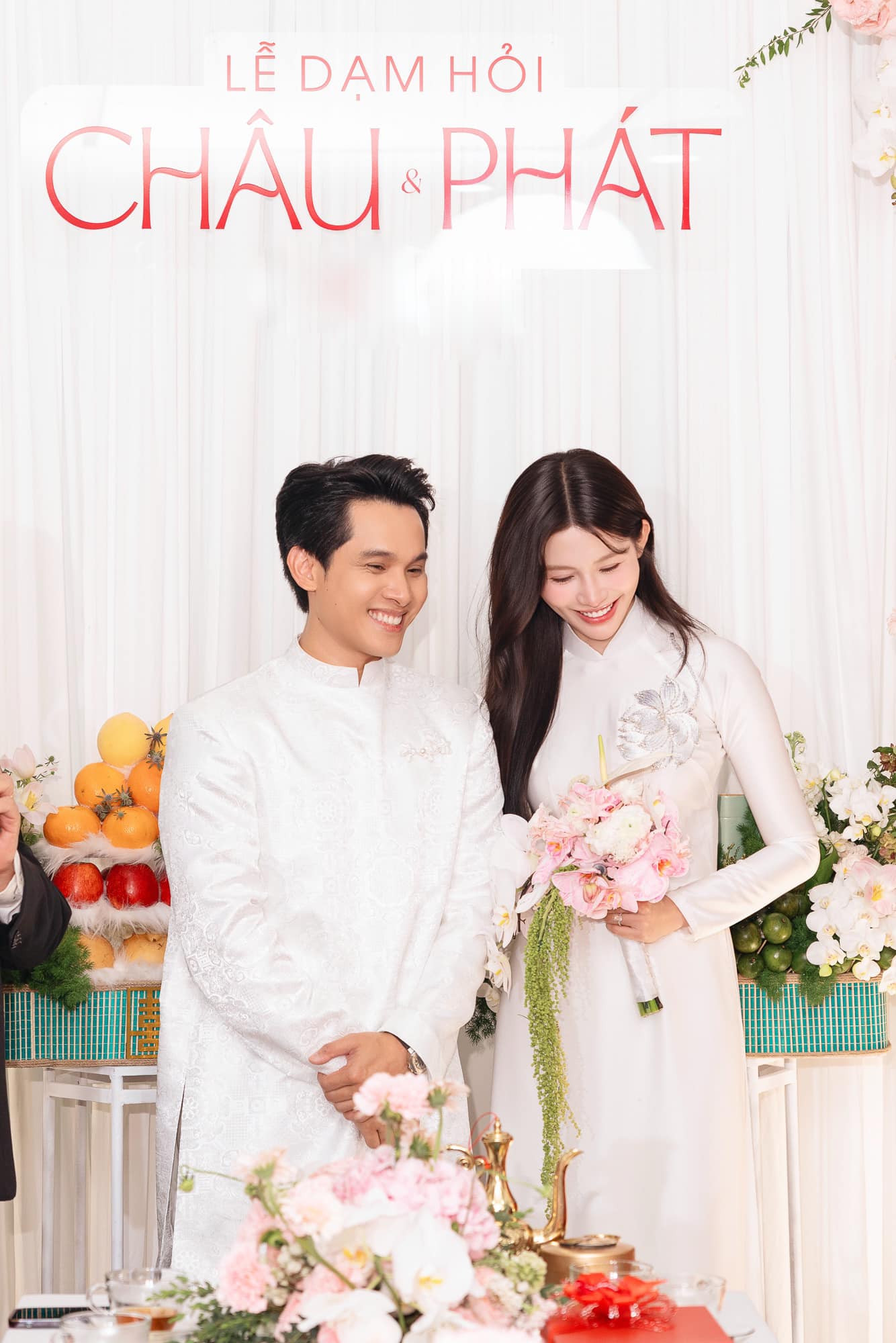 Showbiz Việt có thêm amp;#34;nàng dâu hào mônamp;#34;: Chế Nguyễn Quỳnh Châu làm đám cưới với chồng chủ tịch tại nhà thờ - 9