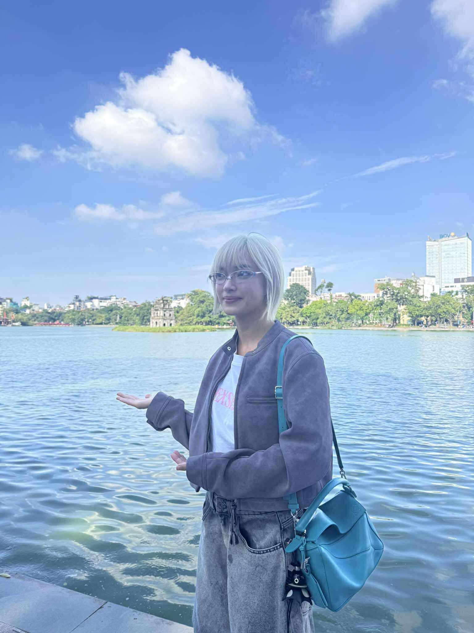 Châu Bùi trông lạ! 10 1761461153 701 Chau Bui trong la