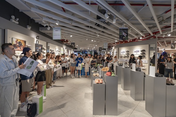 ABC-MART Showcase 2025: Nơi phong cách được định nghĩa bởi chính bạn 3 1761470063 911 ABC MART Showcase 2025 Noi phong cach duoc dinh nghia boi